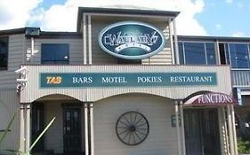 Wallaby Hotel